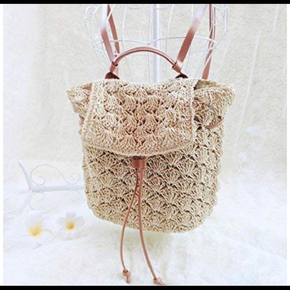 New!!! Straw backpack